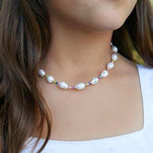 GIRL'S BEADED NECKLACES