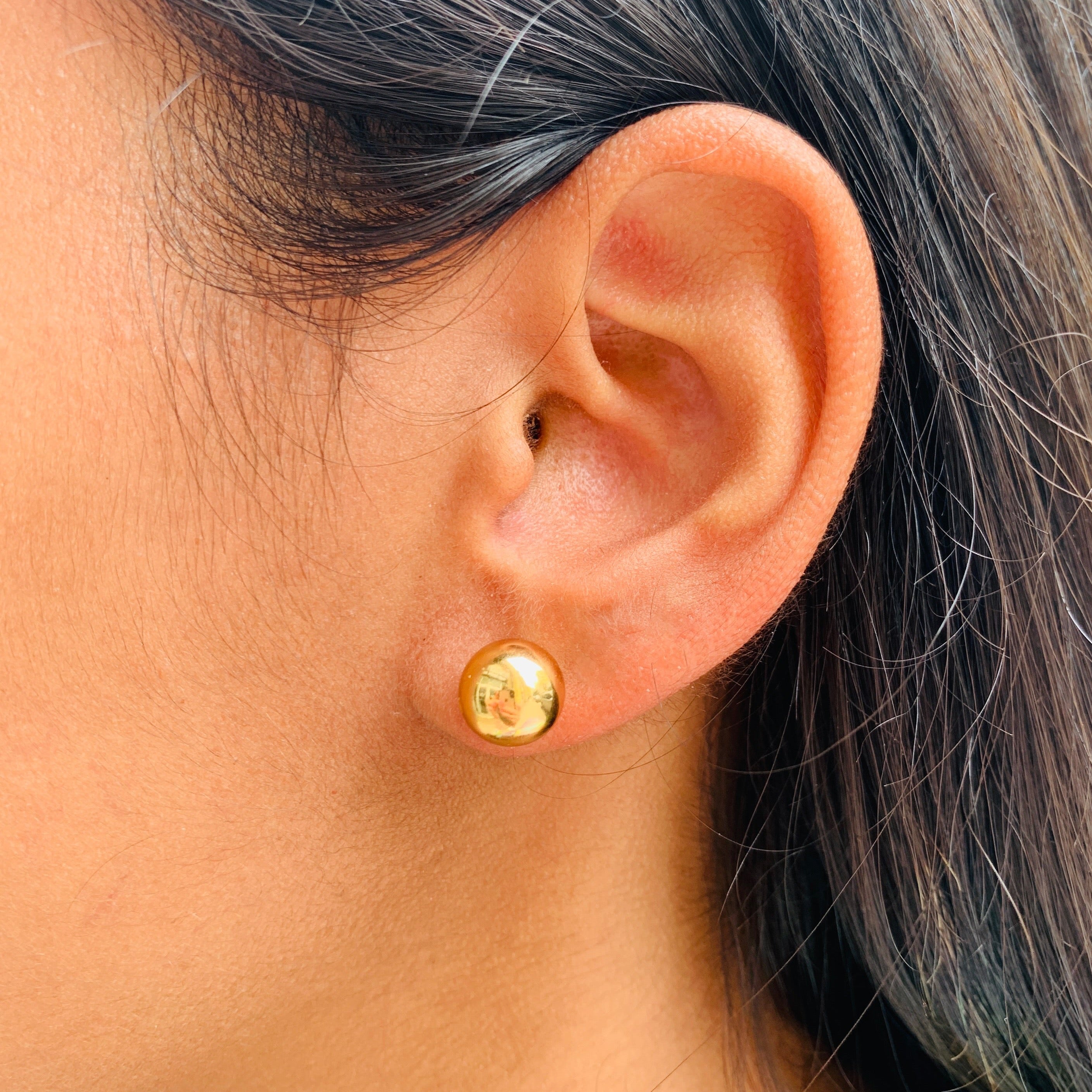 Ali Gold Stud Earrings