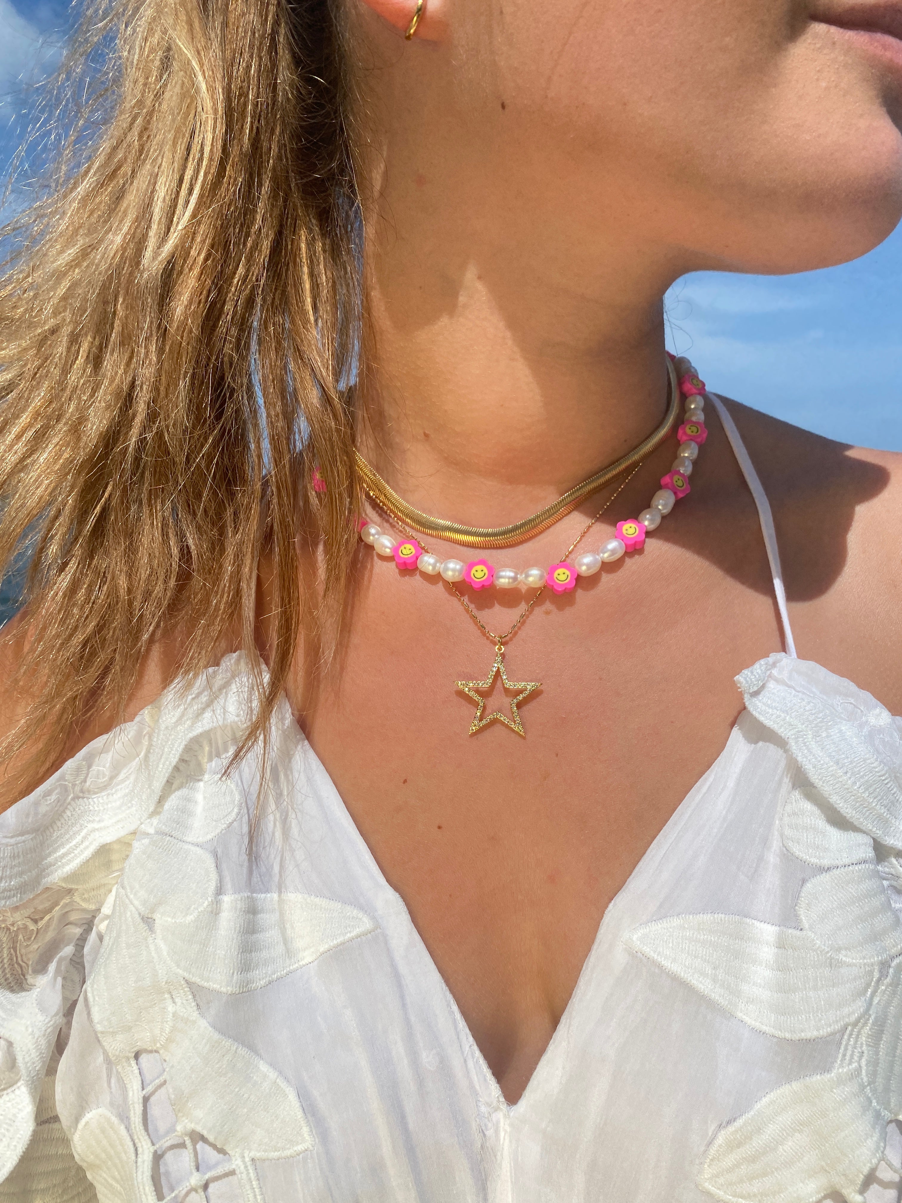 Multi-Color Smile Pearl Necklace – Vibgyorbymonica